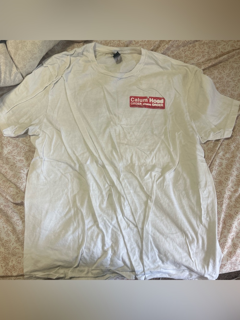 White Calum Hood order chaos order Short Sleeve Tee